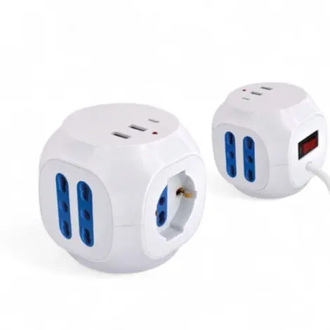 [ES132] Multipresa Cubo 5 Vie 1 Bipasso/Shuko, 4 Bipasso, 2 USB-A, 1 USB-C 10A